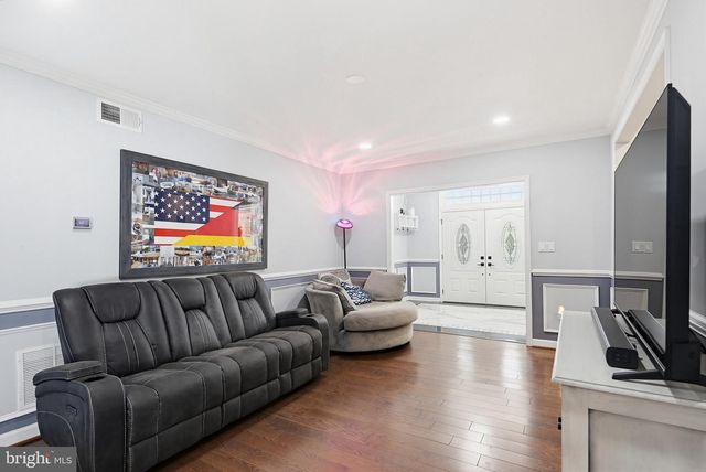 4311 POWDER MILL, Beltsville, MD 20705