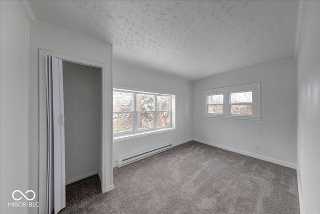 4912 E Washington Street, Indianapolis, IN 46201