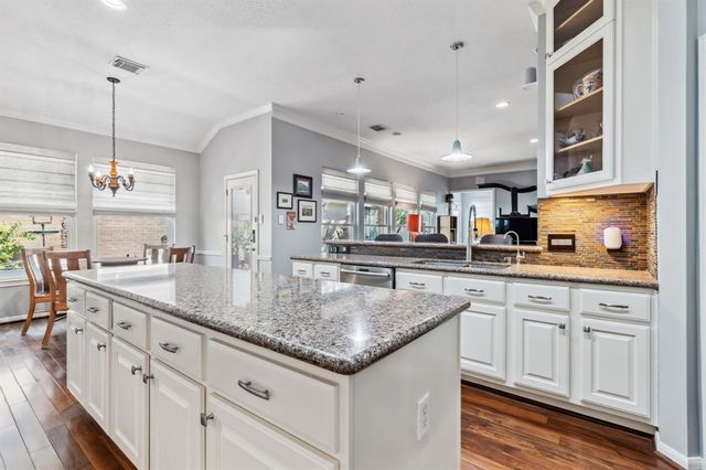 13923 Carriage Walk Lane, Houston, TX 77077