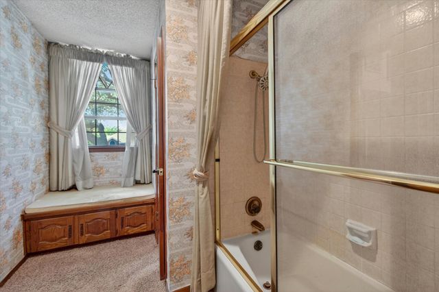 3412 Jones Court, Bedford, TX 76021