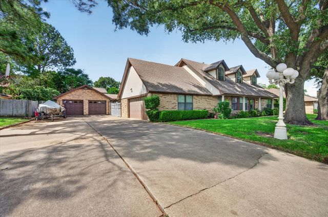3412 Jones Court, Bedford, TX 76021