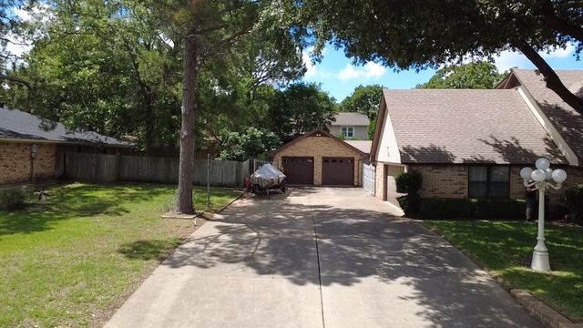 3412 Jones Court, Bedford, TX 76021