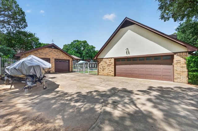 3412 Jones Court, Bedford, TX 76021