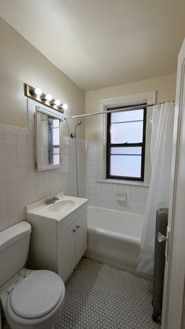 5304 W Potomac Avenue 1, Chicago, IL 60651