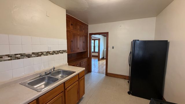 5304 W Potomac Avenue 1, Chicago, IL 60651