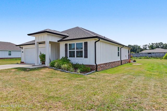 133 Mulberry Drive, Lucedale, MS 39452