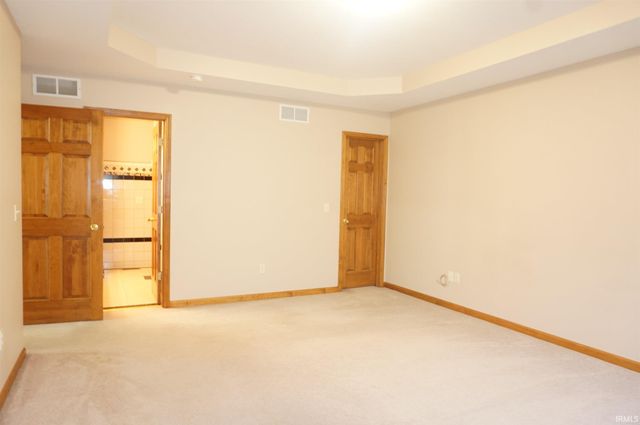 12426 Cliff View Court, Fort Wayne, IN 46818