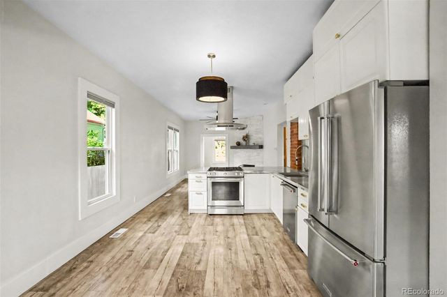 911 W Pikes Peak Avenue, Colorado Springs, CO 80905