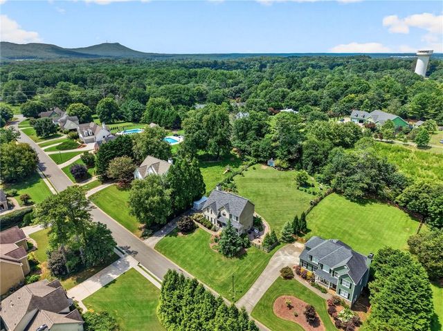 4255 Fairfax Drive, Cumming, GA 30028