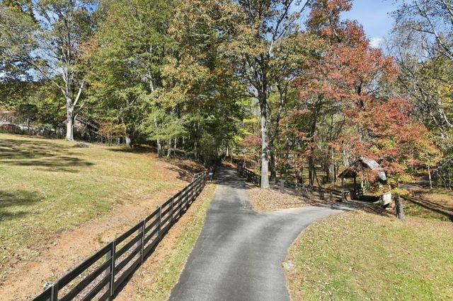 4779 Shirley Road, Gainesville, GA 30506