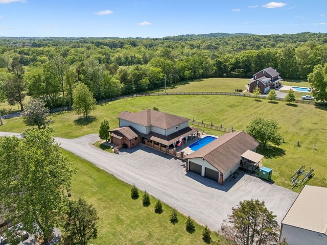 1271 Trice Rd, Lebanon, TN 37087