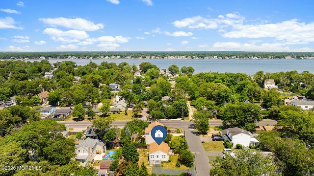 418 Greenwood Lane, Brick, NJ 08723