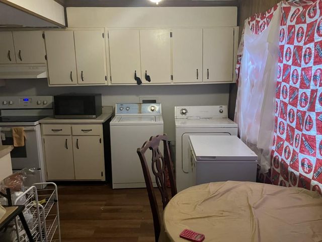 6354 SHANNON Parkway 26C, Union City, GA 30291