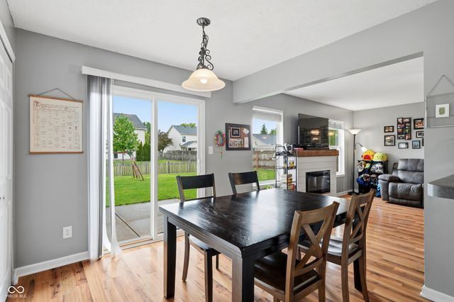 16959 Tree Top Court, Noblesville, IN 46062
