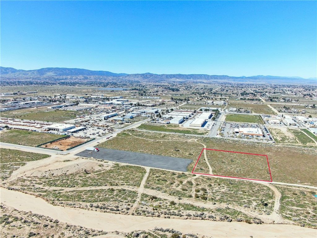 0 West Avenue L-6 & 6th Street West, Lancaster, CA 93534
