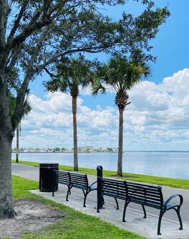 318 S PALMETTO AVENUE, Sanford, FL 32771