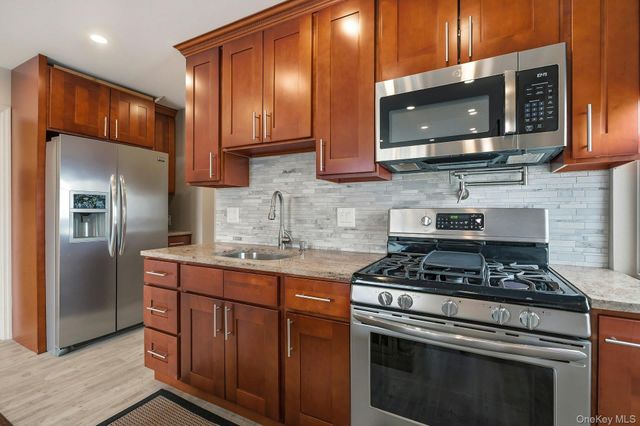 251 Arthur Street, Freeport, NY 11520