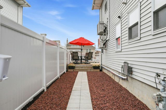 251 Arthur Street, Freeport, NY 11520