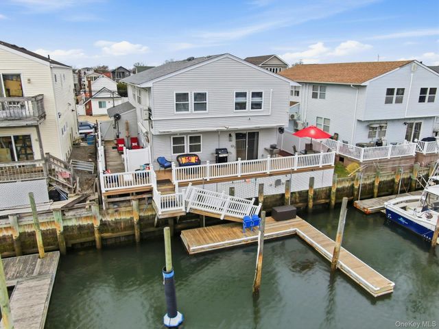 251 Arthur Street, Freeport, NY 11520