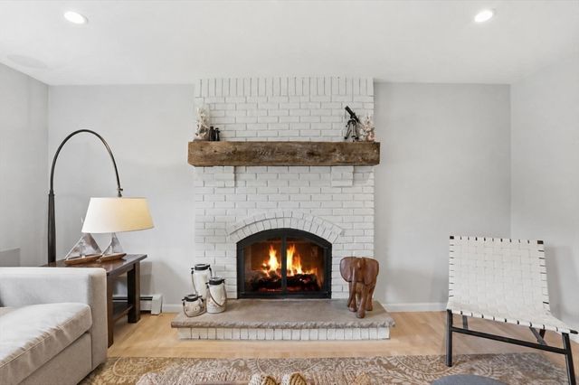 40 Frances Dr, Newburyport, MA 01950