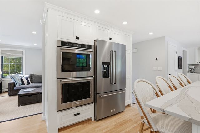 40 Frances Dr, Newburyport, MA 01950