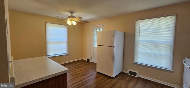 220 E WHITLOCK AVE, Winchester, VA 22601