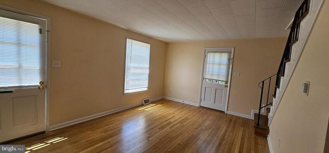 220 E WHITLOCK AVE, Winchester, VA 22601