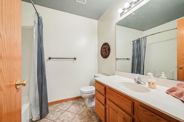 8373 Jorgensen Avenue S, Cottage Grove, MN 55016