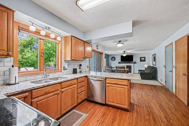 8373 Jorgensen Avenue S, Cottage Grove, MN 55016