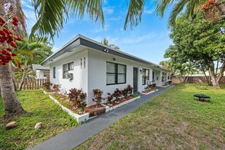 901 NE 40th Street 2, Oakland Park, FL 33334