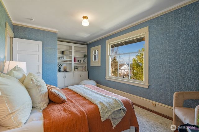 1204 17th Avenue E, Seattle, WA 98112