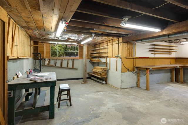 1204 17th Avenue E, Seattle, WA 98112