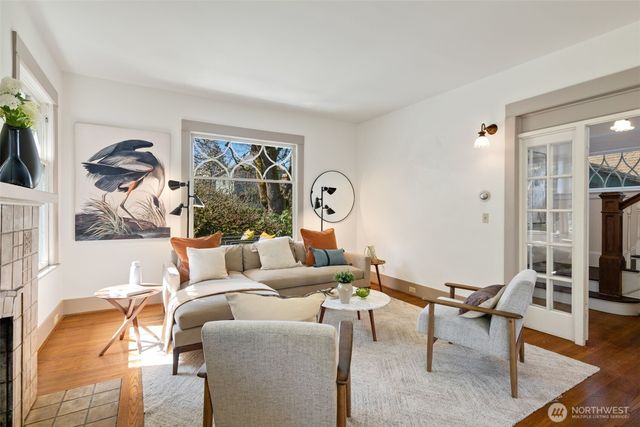 1204 17th Avenue E, Seattle, WA 98112