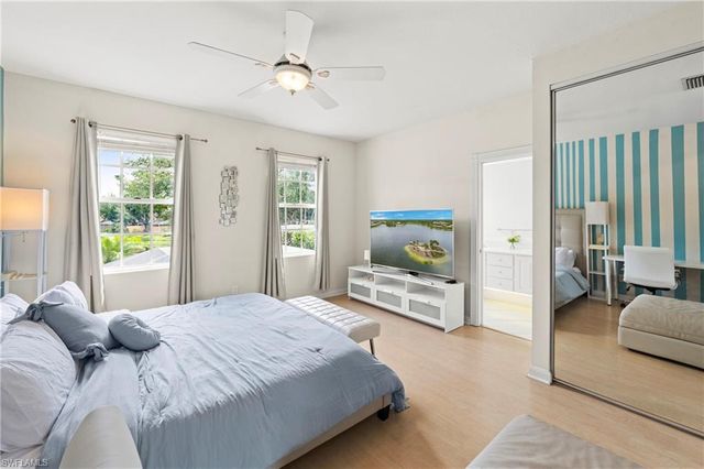 5513 Cove CIR 88, Naples, FL 34119