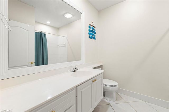 5513 Cove CIR 88, Naples, FL 34119