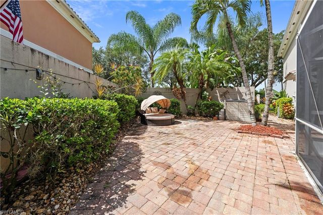 5513 Cove CIR 88, Naples, FL 34119