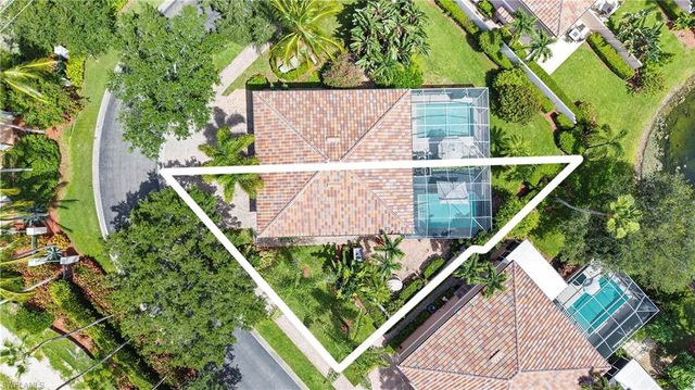5513 Cove CIR 88, Naples, FL 34119