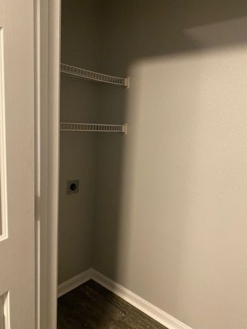 2119 Ringgold Ct Apt 207, Clarksville, TN 37042