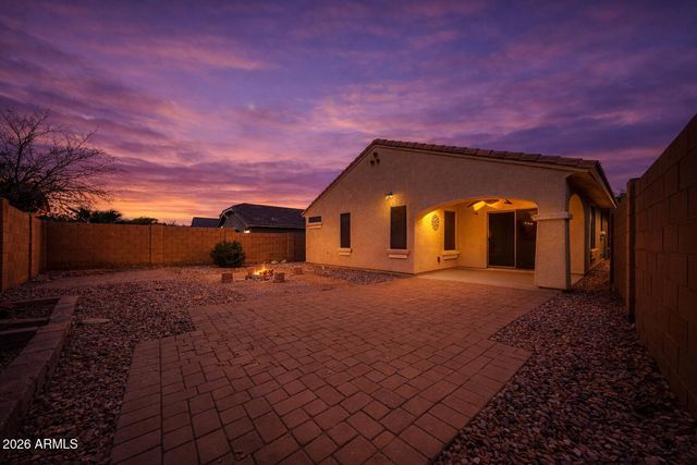 3021 E TONTO Drive, Gilbert, AZ 85298