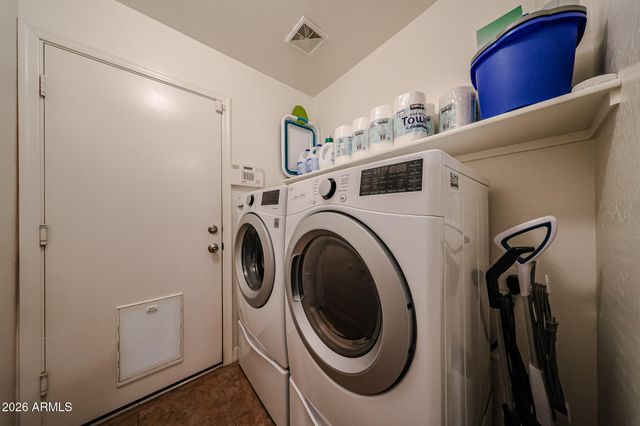 3021 E TONTO Drive, Gilbert, AZ 85298