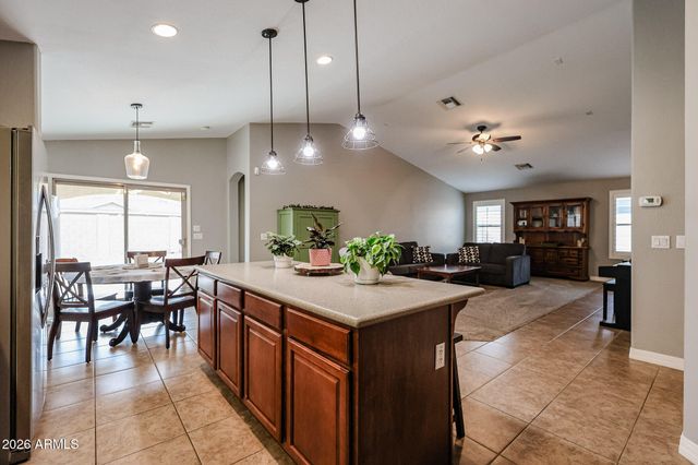 3021 E TONTO Drive, Gilbert, AZ 85298