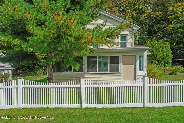 3630 Mechanic Street, Valatie, NY 12184