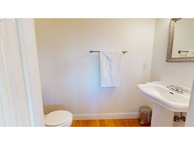 865 JODEE Ln, Brookings, OR 97415