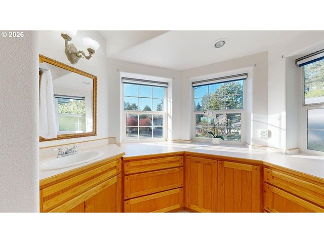 865 JODEE Ln, Brookings, OR 97415