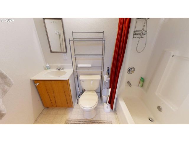 865 JODEE Ln, Brookings, OR 97415