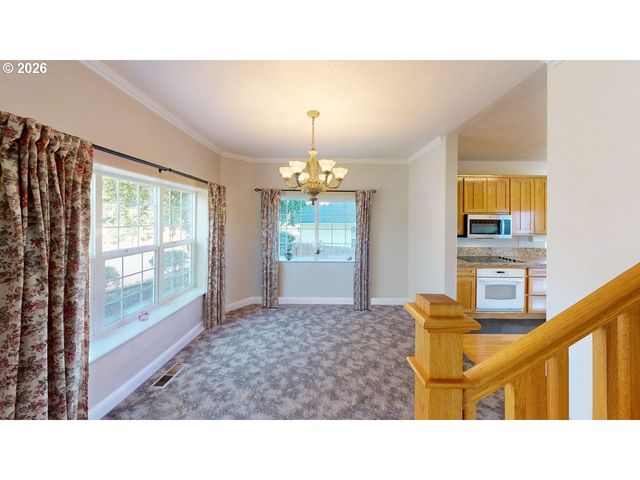 865 JODEE Ln, Brookings, OR 97415