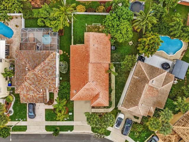 15817 Nw 4th Ct, Pembroke Pines, FL 33028