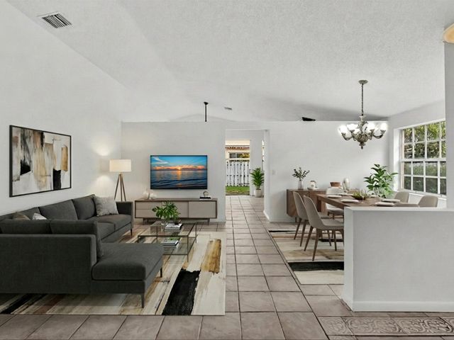 15817 Nw 4th Ct, Pembroke Pines, FL 33028