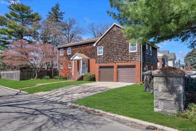 148-17 3rd Avenue, Whitestone, NY 11357