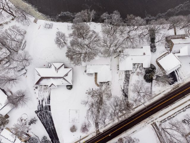 3133 Spring Lake Road SW, Prior Lake, MN 55372